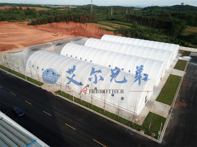 怎樣安裝大型氣柱式膜結構充氣帳篷？
